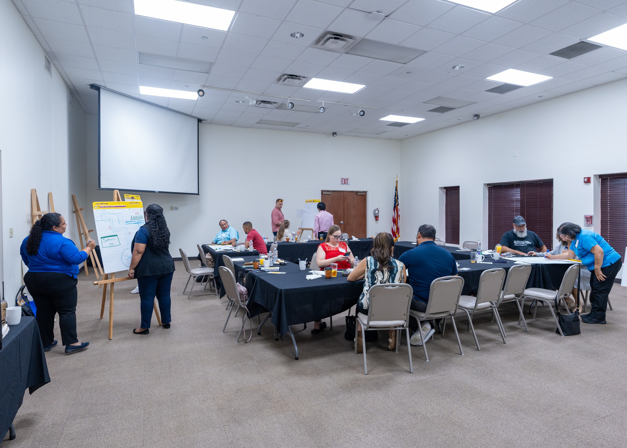 Photo credit: [Museum of South Texas History](https://www.facebook.com/photo/?fbid=670296111790939&set=pcb.670314221789128)